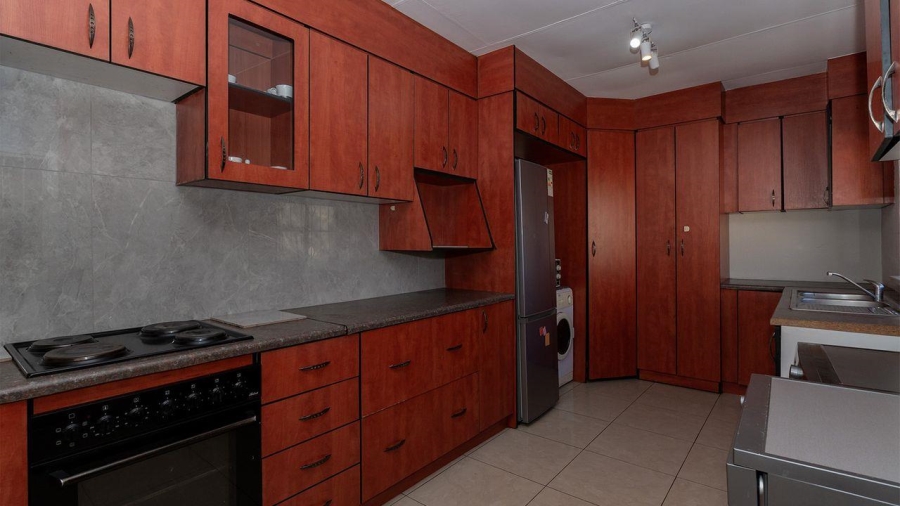 4 Bedroom Property for Sale in The Stewards Gauteng