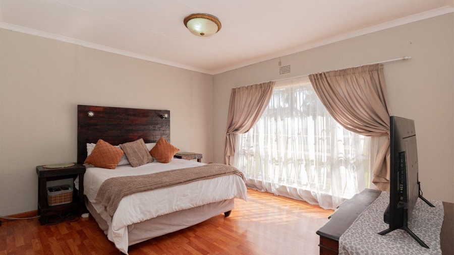 4 Bedroom Property for Sale in The Stewards Gauteng
