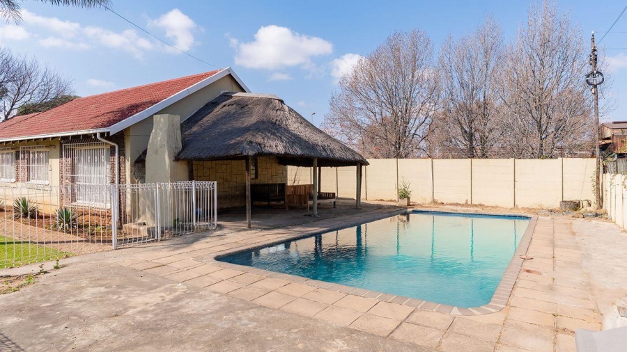 4 Bedroom Property for Sale in The Stewards Gauteng