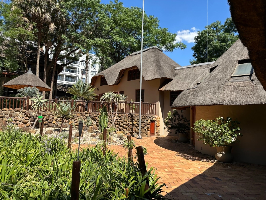 To Let 1 Bedroom Property for Rent in Rivonia Gauteng