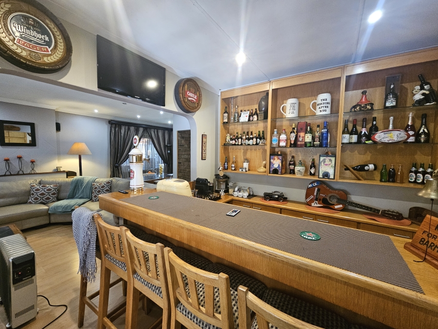 4 Bedroom Property for Sale in Harmelia Gauteng