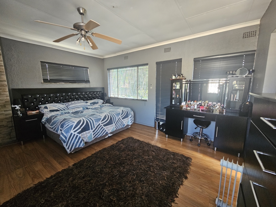 4 Bedroom Property for Sale in Harmelia Gauteng