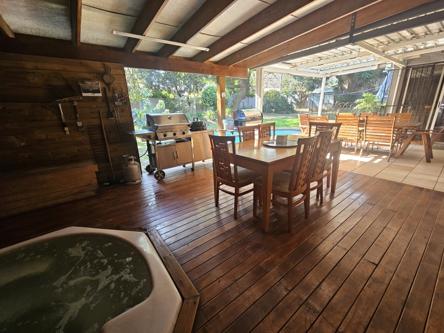 4 Bedroom Property for Sale in Harmelia Gauteng