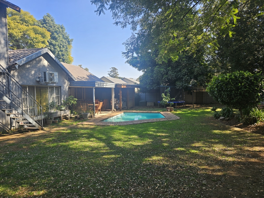 4 Bedroom Property for Sale in Harmelia Gauteng