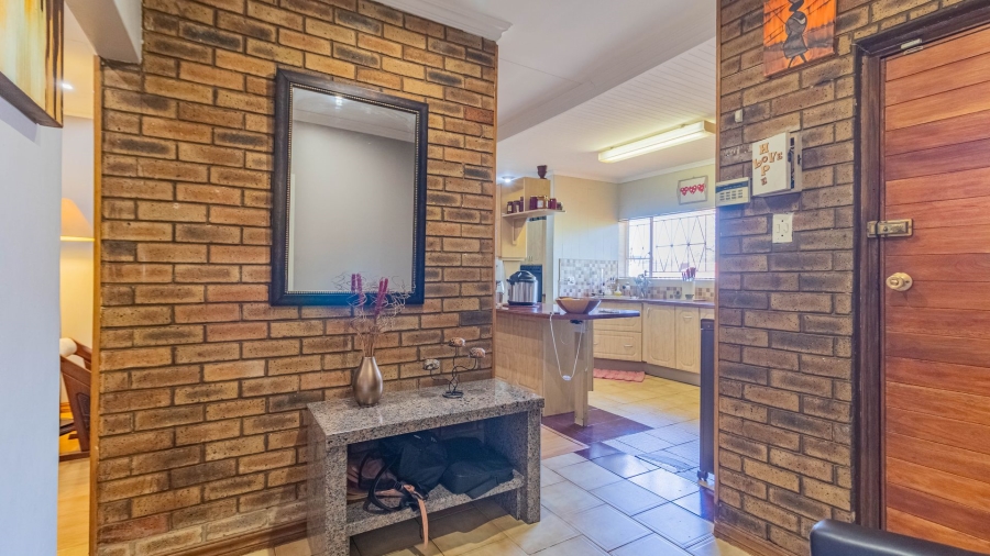 4 Bedroom Property for Sale in Harmelia Gauteng