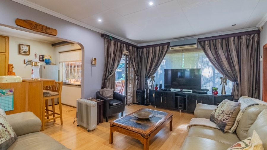 4 Bedroom Property for Sale in Harmelia Gauteng