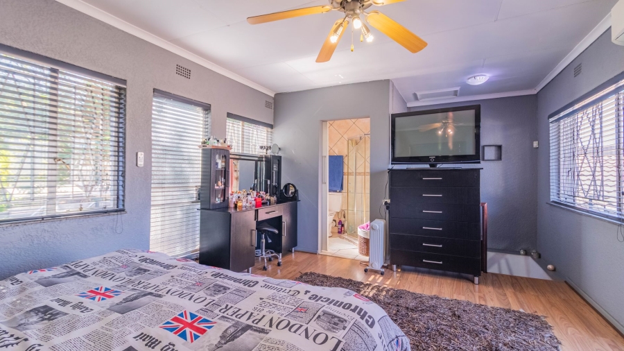 4 Bedroom Property for Sale in Harmelia Gauteng