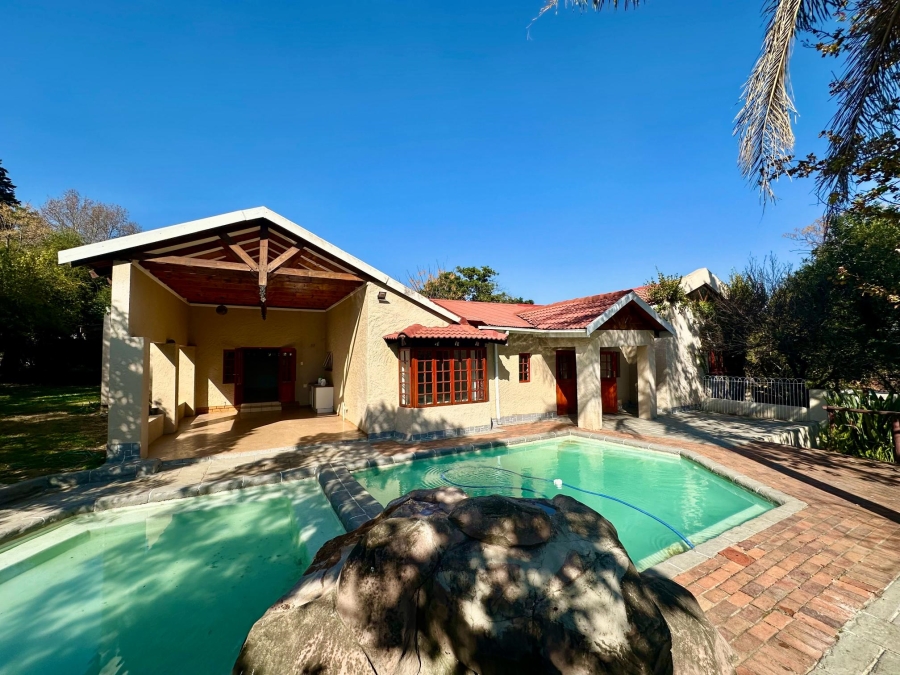 4 Bedroom Property for Sale in Bryanston Gauteng