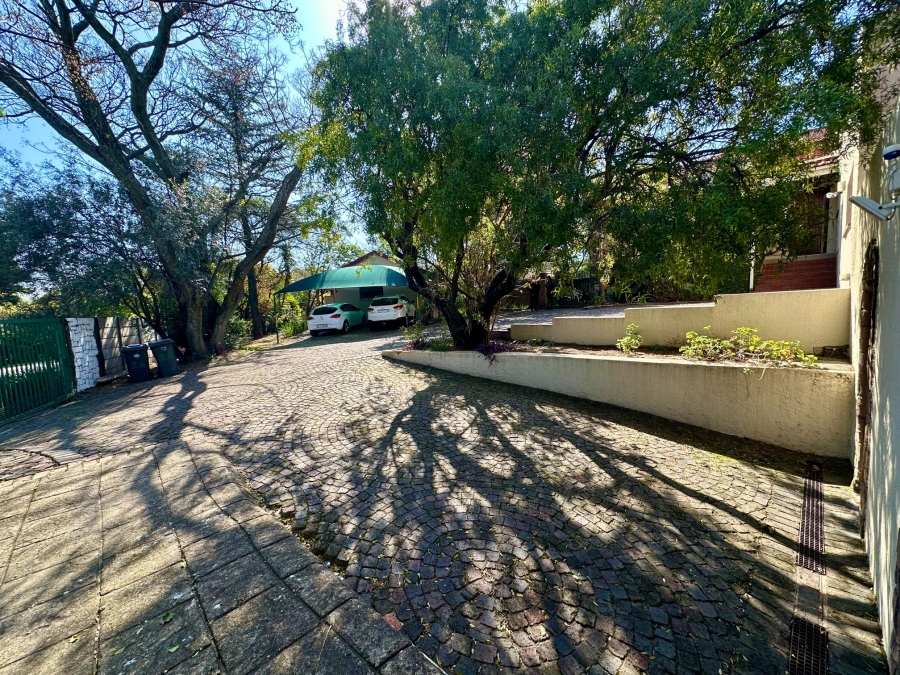 4 Bedroom Property for Sale in Bryanston Gauteng