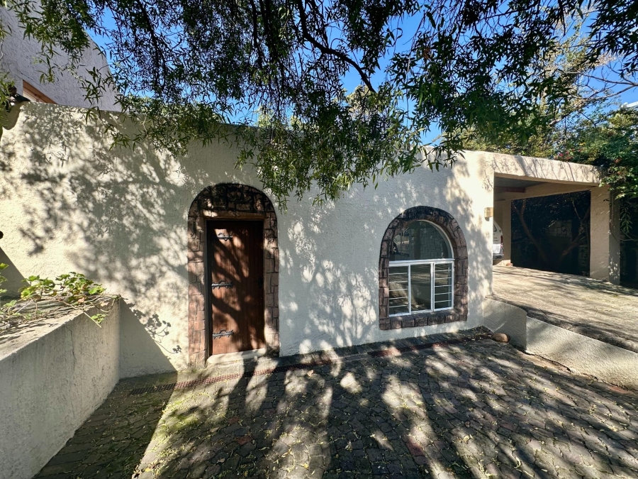 4 Bedroom Property for Sale in Bryanston Gauteng