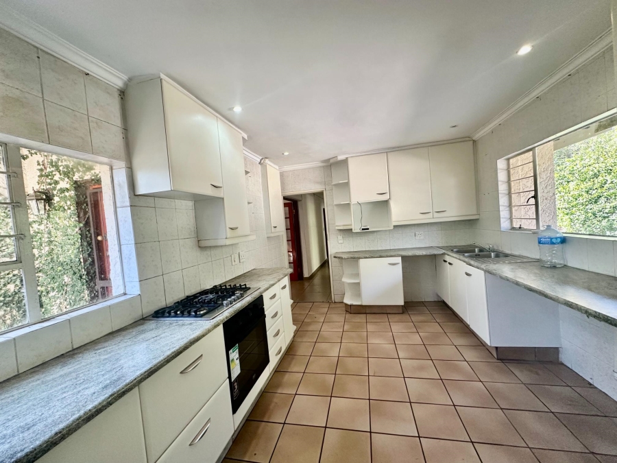 4 Bedroom Property for Sale in Bryanston Gauteng