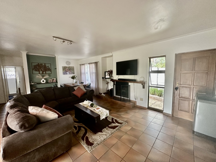 4 Bedroom Property for Sale in Bryanston Gauteng
