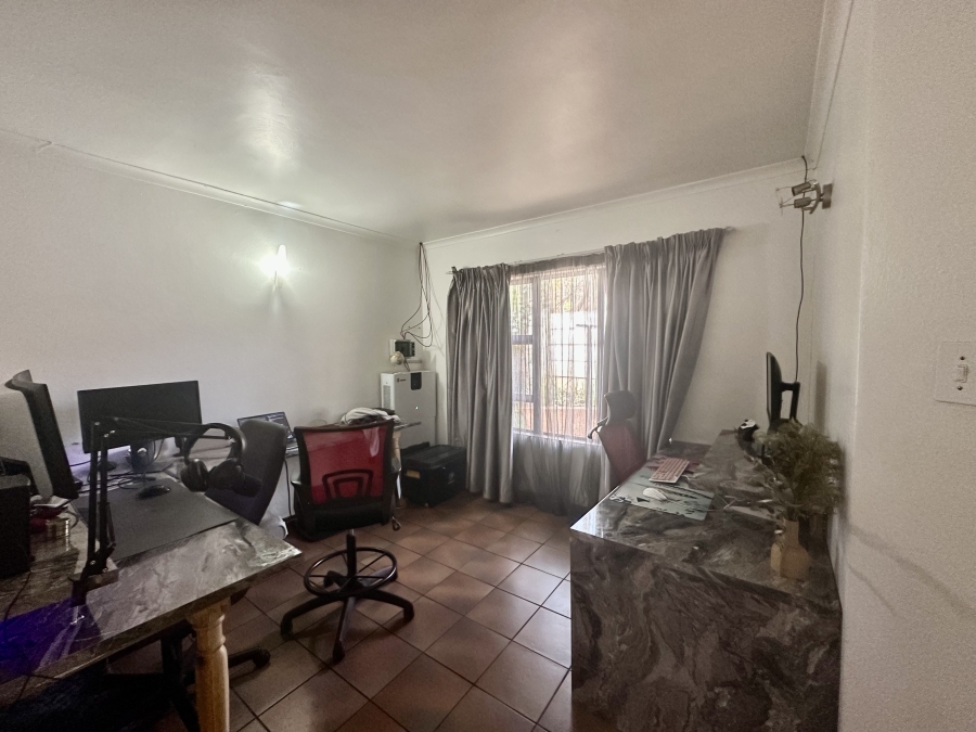 4 Bedroom Property for Sale in Bryanston Gauteng