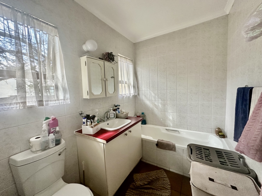 4 Bedroom Property for Sale in Bryanston Gauteng