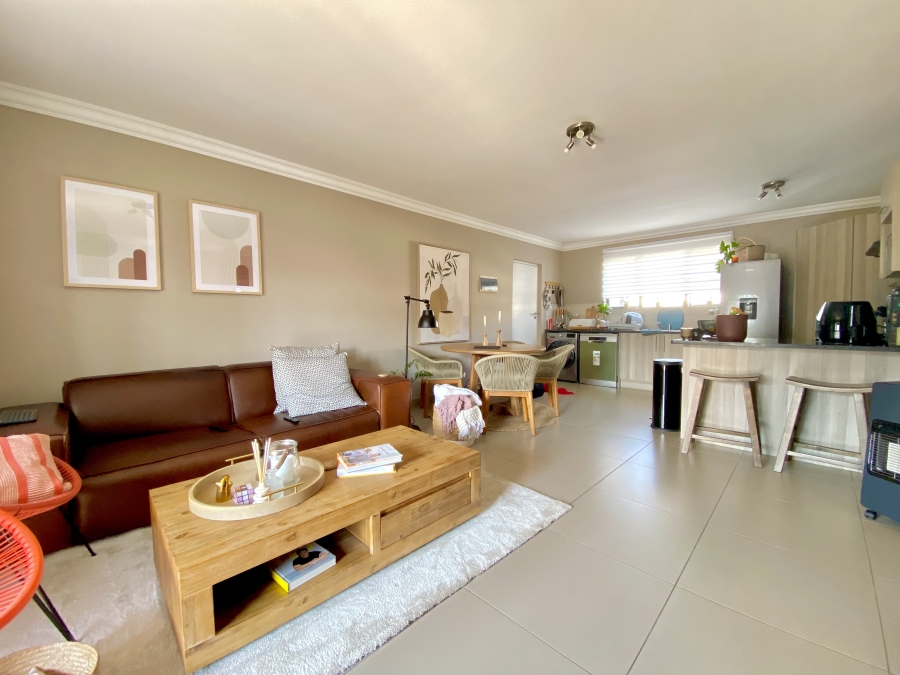2 Bedroom Property for Sale in Chartwell Gauteng