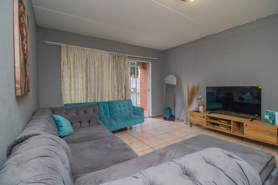 2 Bedroom Property for Sale in Rynfield Gauteng