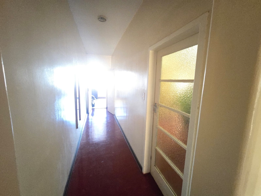 11 Bedroom Property for Sale in Bellevue East Gauteng