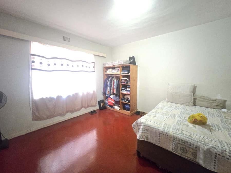 11 Bedroom Property for Sale in Bellevue East Gauteng