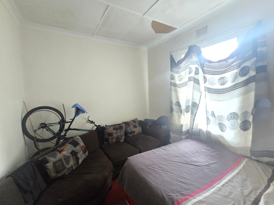 11 Bedroom Property for Sale in Bellevue East Gauteng
