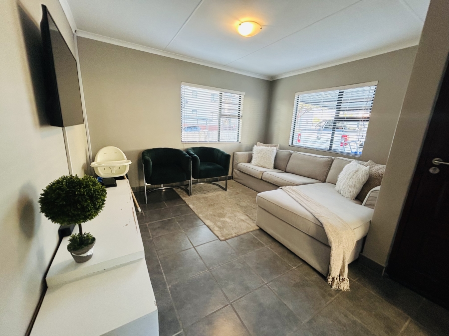 3 Bedroom Property for Sale in Noordwyk Gauteng