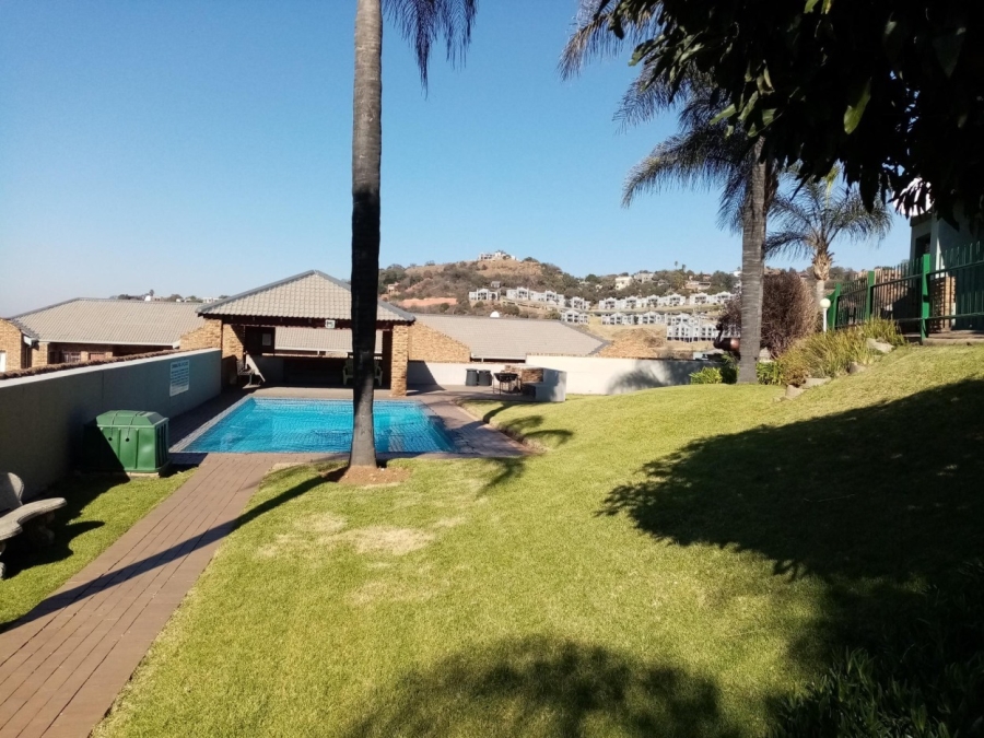 1 Bedroom Property for Sale in Bassonia Gauteng