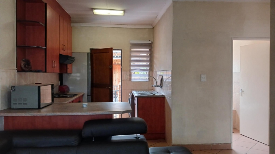 2 Bedroom Property for Sale in Klippoortje Gauteng