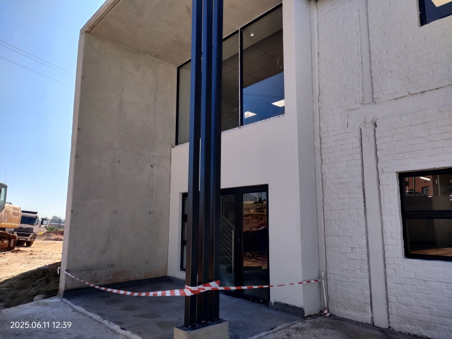 To Let commercial Property for Rent in Nooitgedacht Gauteng