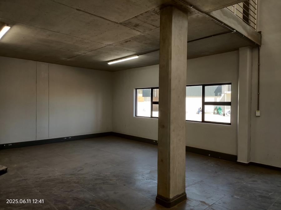 To Let commercial Property for Rent in Nooitgedacht Gauteng
