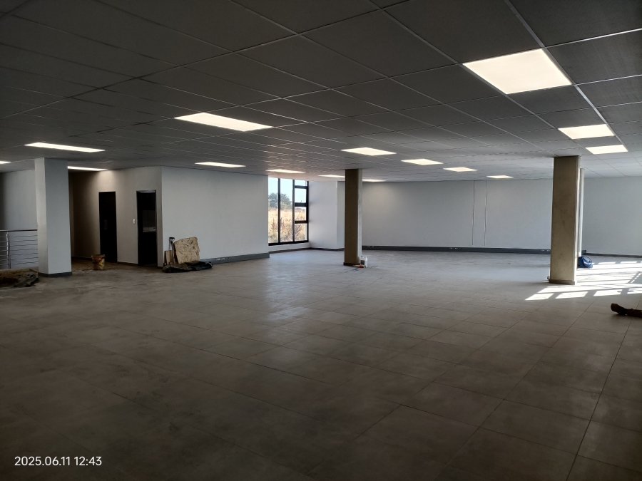To Let commercial Property for Rent in Nooitgedacht Gauteng