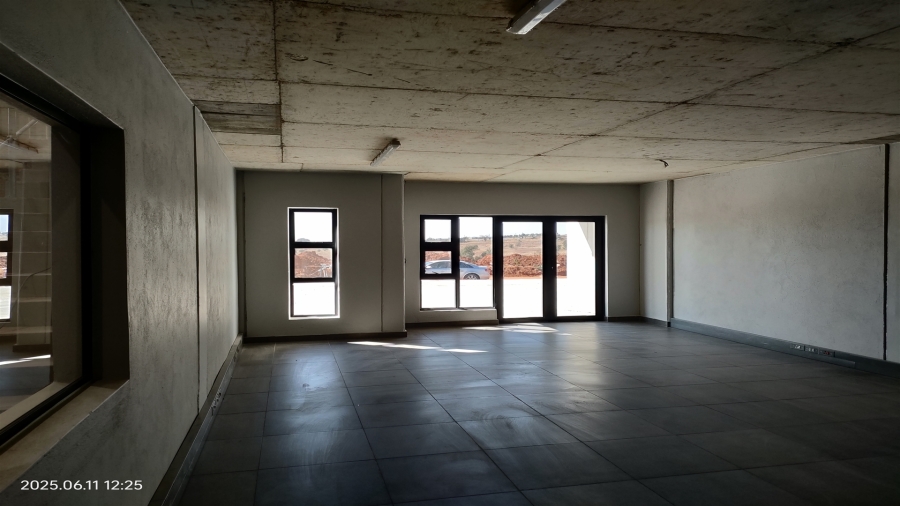 To Let commercial Property for Rent in Nooitgedacht Gauteng