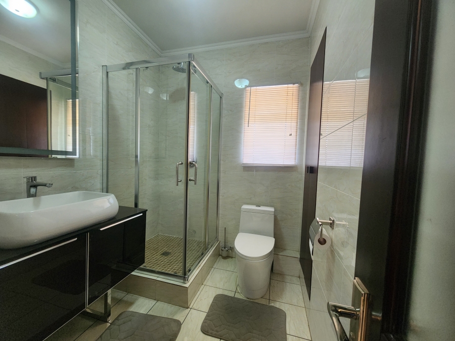 2 Bedroom Property for Sale in Fourways Gauteng