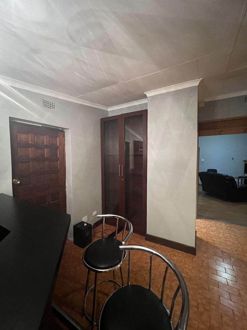 To Let 4 Bedroom Property for Rent in Parkhill Gardens Gauteng