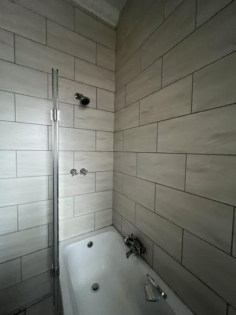 To Let 4 Bedroom Property for Rent in Parkhill Gardens Gauteng