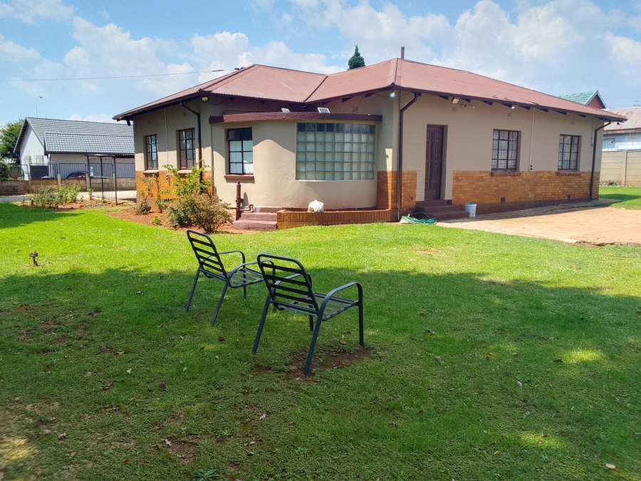 3 Bedroom Property for Sale in Witpoortjie Gauteng