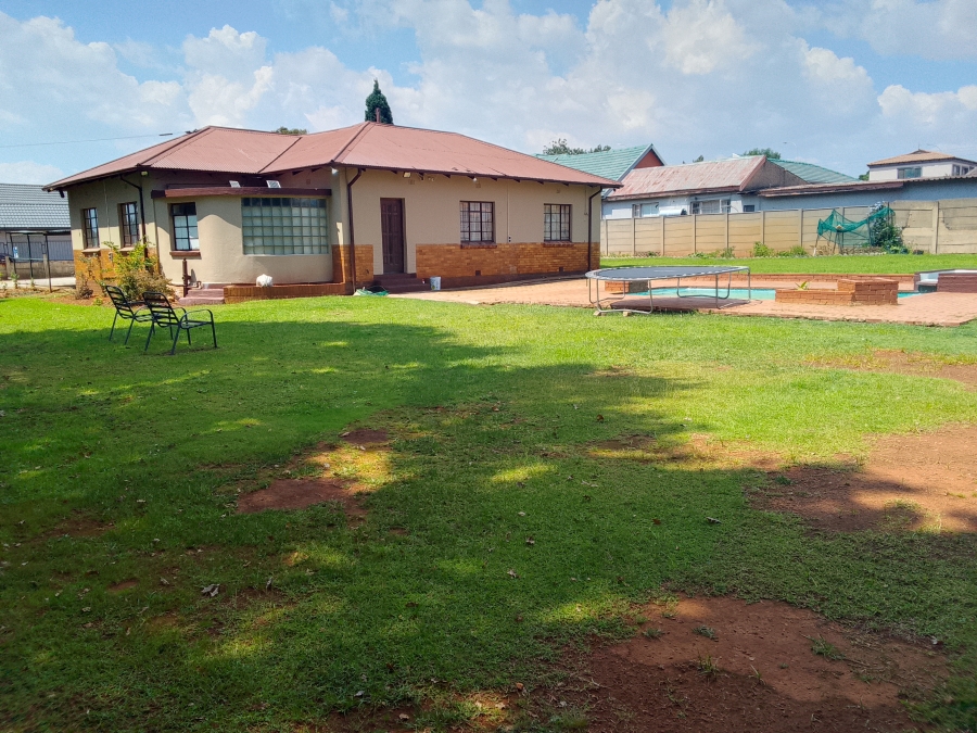 3 Bedroom Property for Sale in Witpoortjie Gauteng