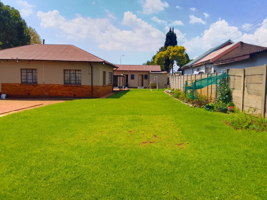 3 Bedroom Property for Sale in Witpoortjie Gauteng