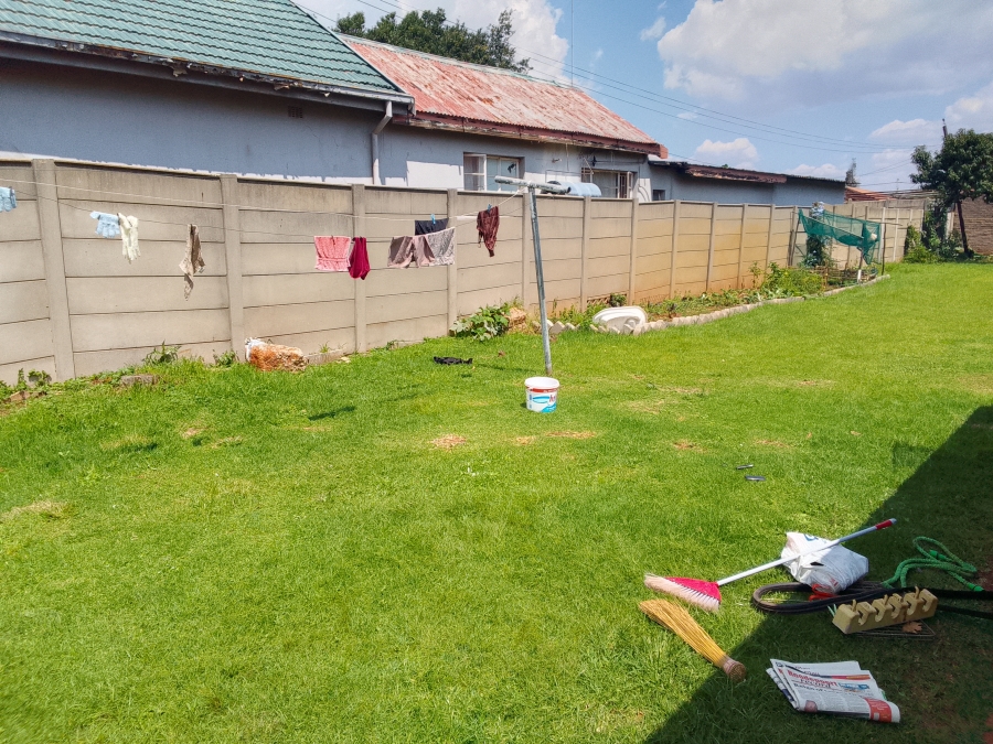 3 Bedroom Property for Sale in Witpoortjie Gauteng