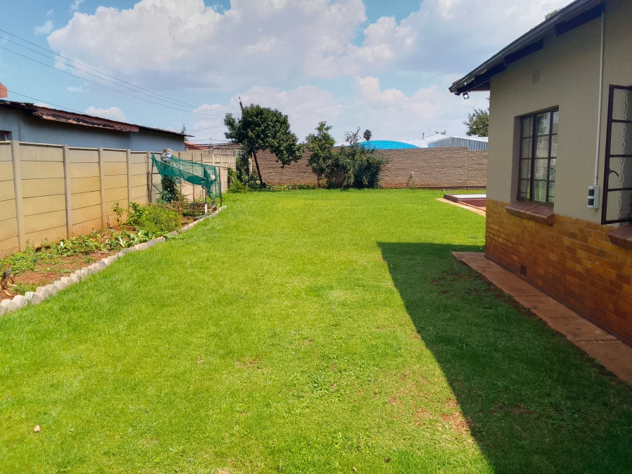 3 Bedroom Property for Sale in Witpoortjie Gauteng