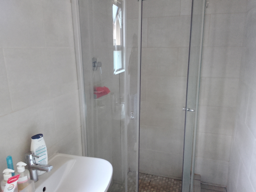 3 Bedroom Property for Sale in Witpoortjie Gauteng