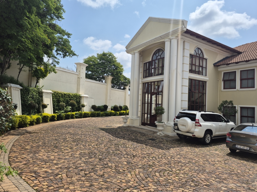 To Let 2 Bedroom Property for Rent in Waterkloof Gauteng