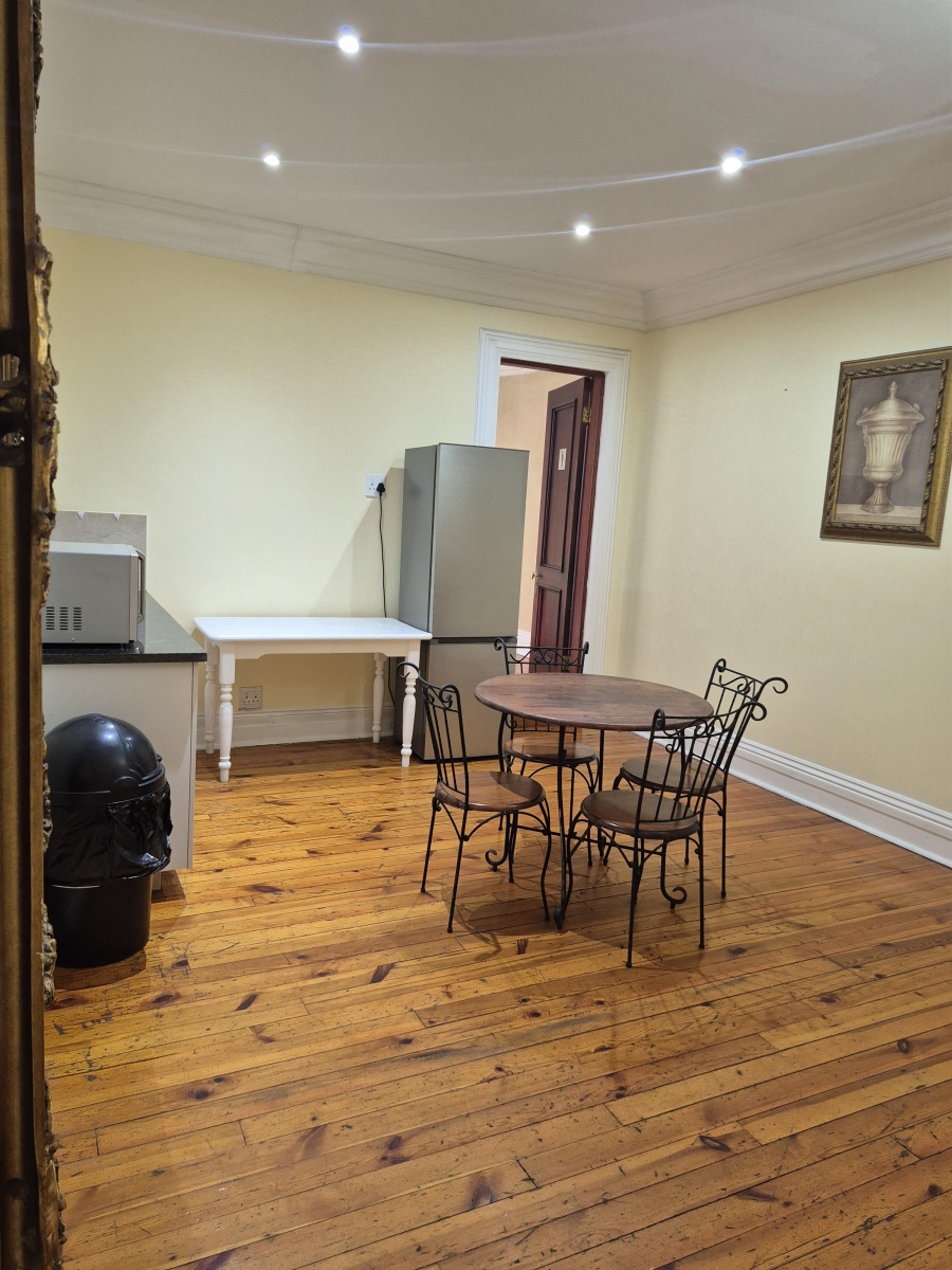To Let 2 Bedroom Property for Rent in Waterkloof Gauteng