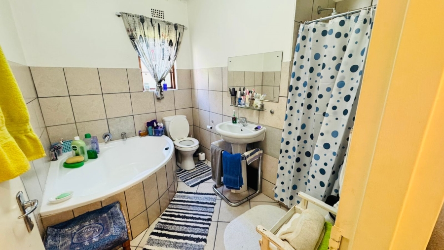 2 Bedroom Property for Sale in Paulshof Gauteng