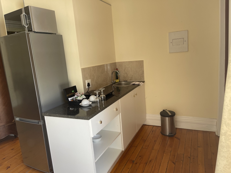 To Let 2 Bedroom Property for Rent in Waterkloof Gauteng