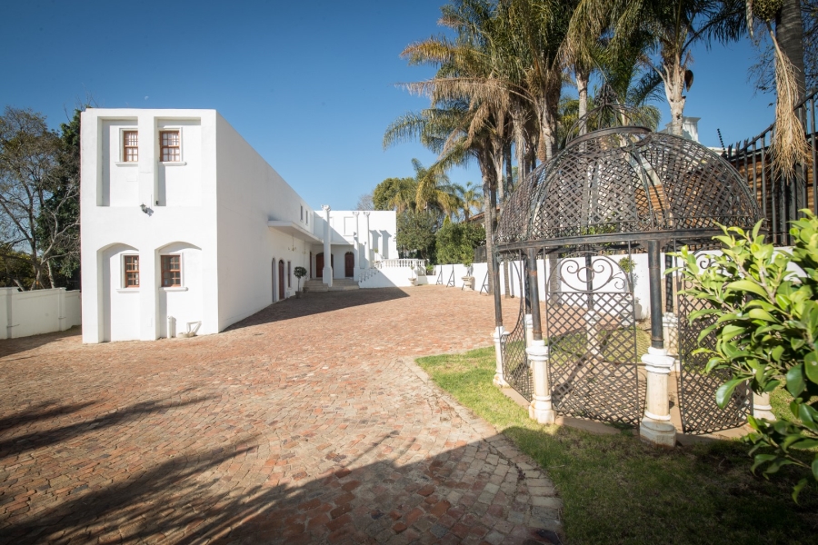 To Let 1 Bedroom Property for Rent in Waterkloof Gauteng
