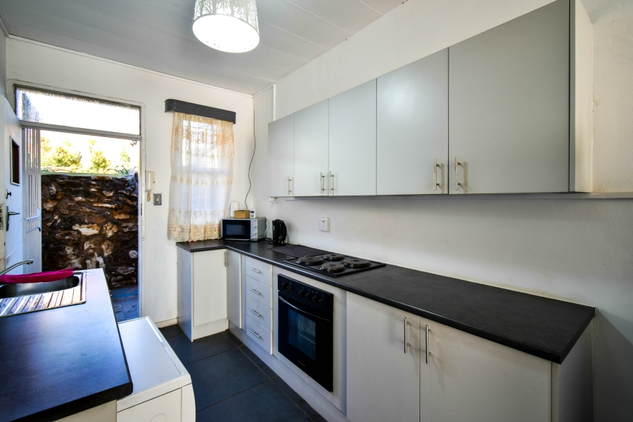 2 Bedroom Property for Sale in Eldoraigne Gauteng