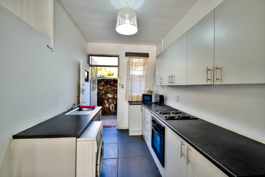 2 Bedroom Property for Sale in Eldoraigne Gauteng