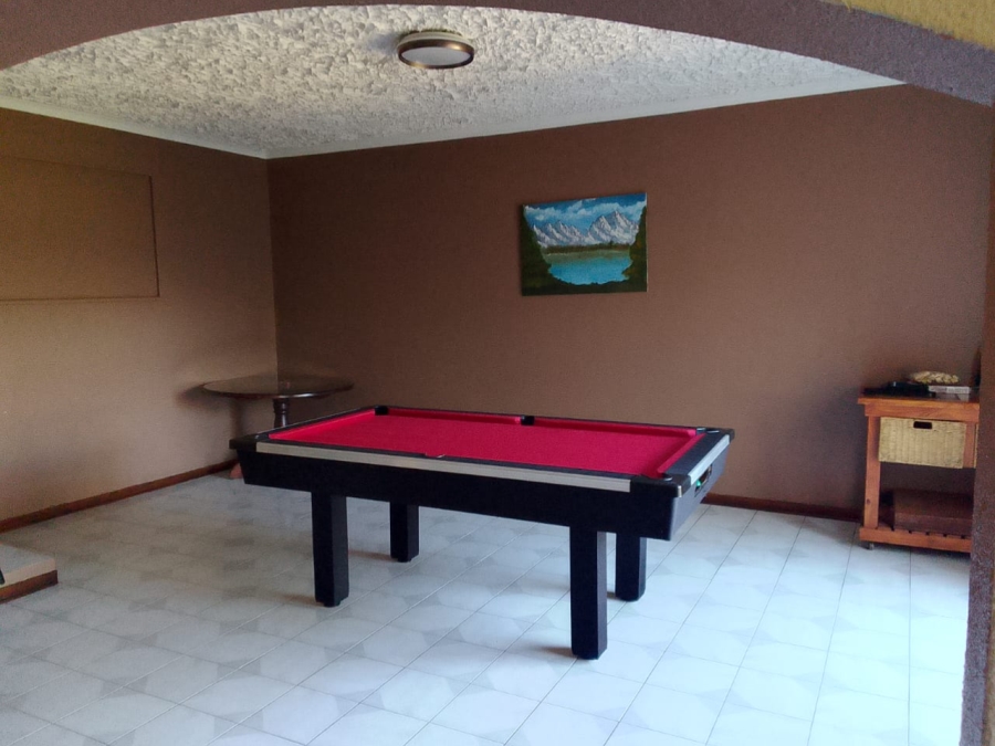 4 Bedroom Property for Sale in Bassonia Gauteng