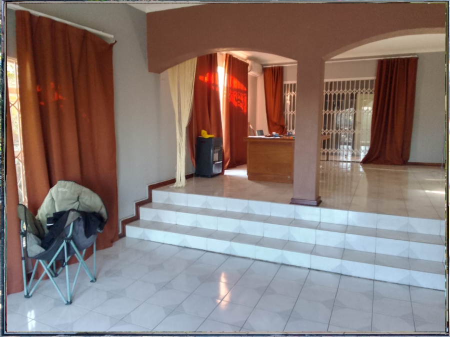 4 Bedroom Property for Sale in Bassonia Gauteng