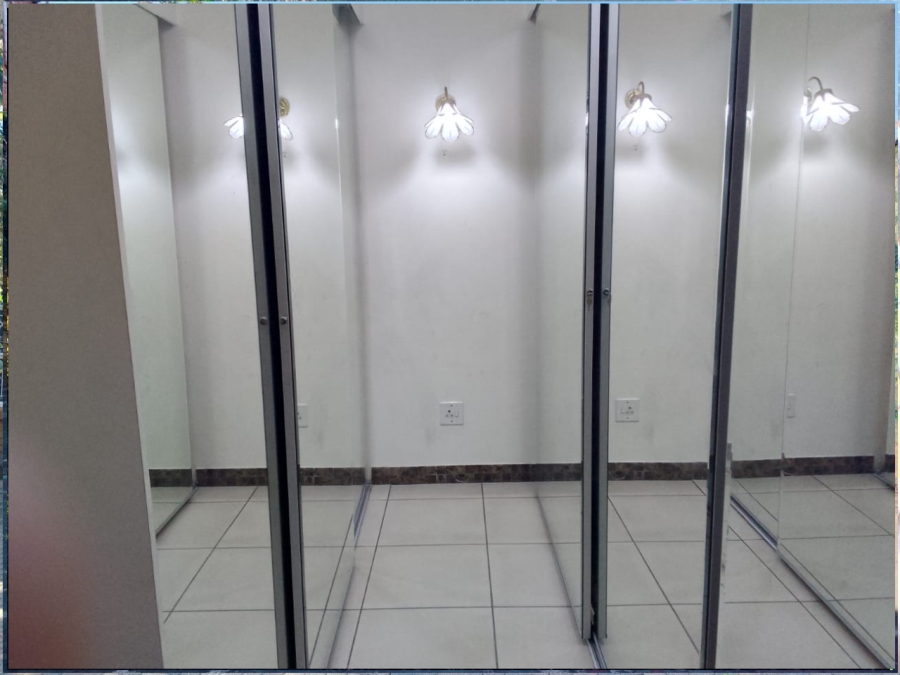 4 Bedroom Property for Sale in Bassonia Gauteng