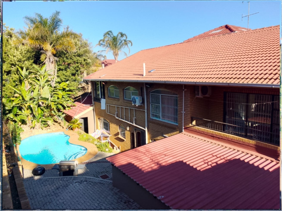 4 Bedroom Property for Sale in Bassonia Gauteng